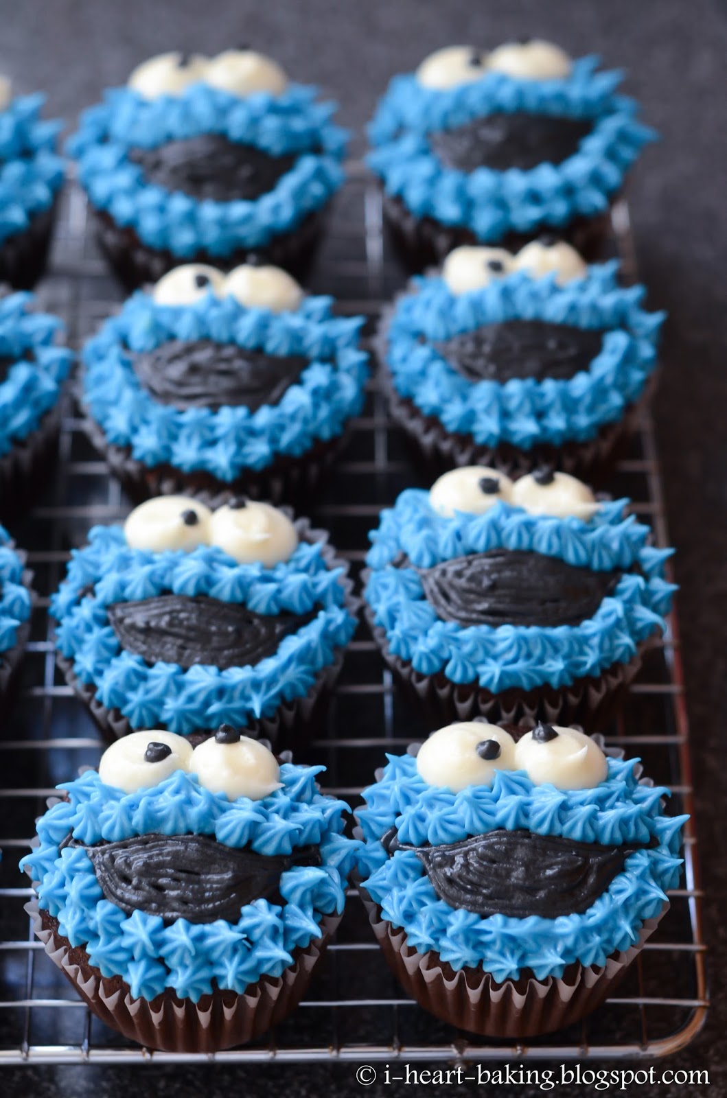 i heart baking! cookie monster cupcakes