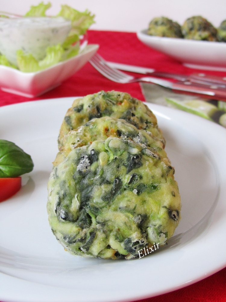 Кулинарен еликсир спаначени кюфтета с тиквичка и фета сирене