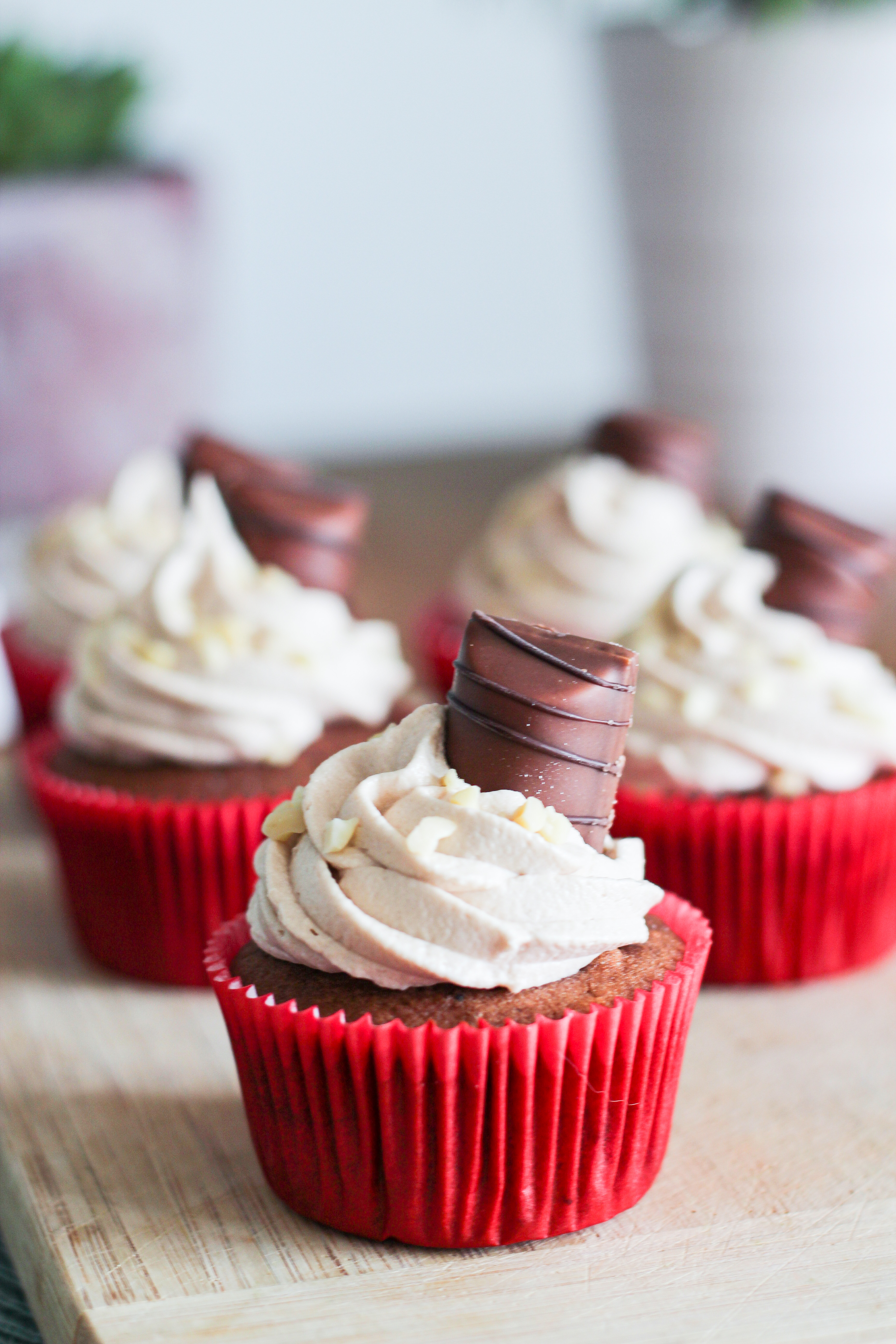 Anna's Heavenly Cupcakes Kinder Bueno Cupcakes