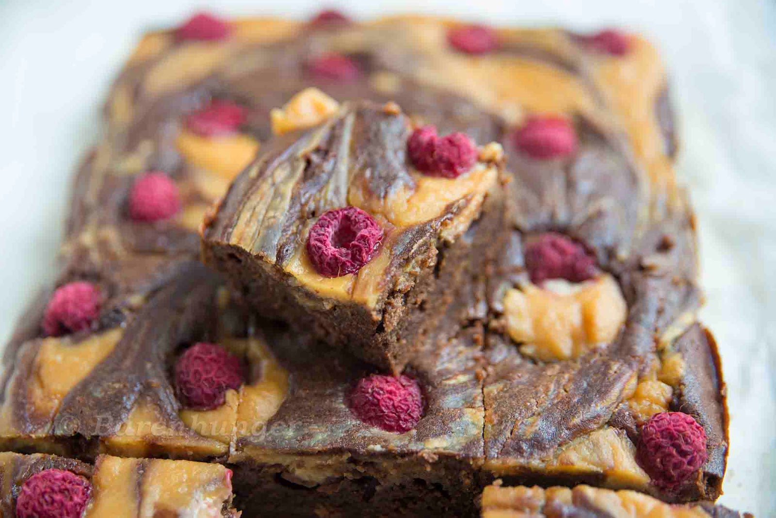Erdnussbutter Brownies mit Himbeeren | Bärenhunger | Bloglovin’