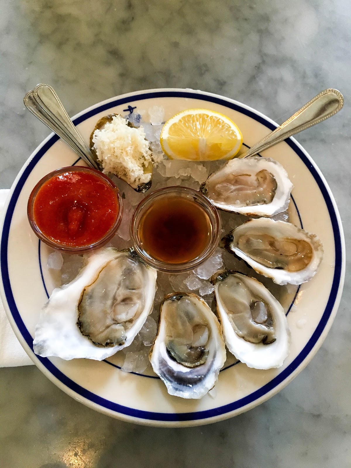 Happy Hour in Clarks Oyster Bar, Austin