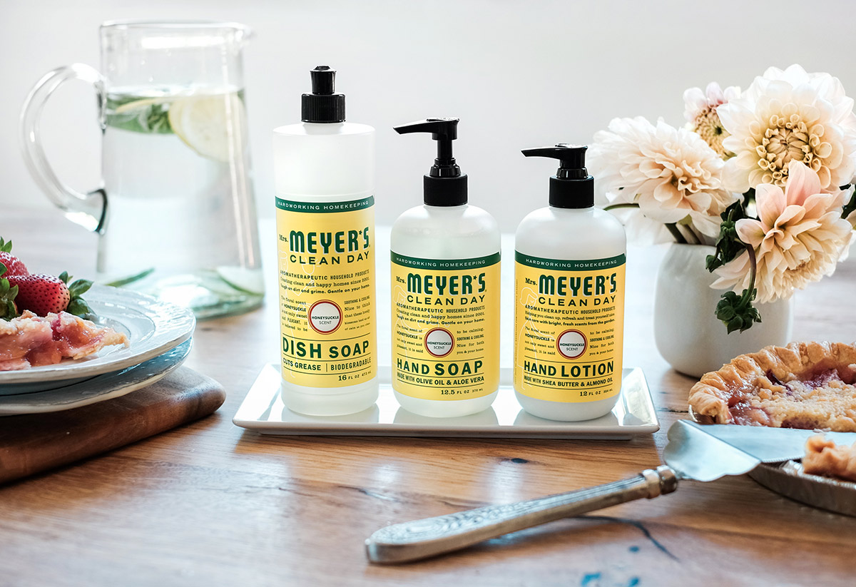 the sparkly life Here's How to Get *FREE* Mrs. Meyer's Cleaning