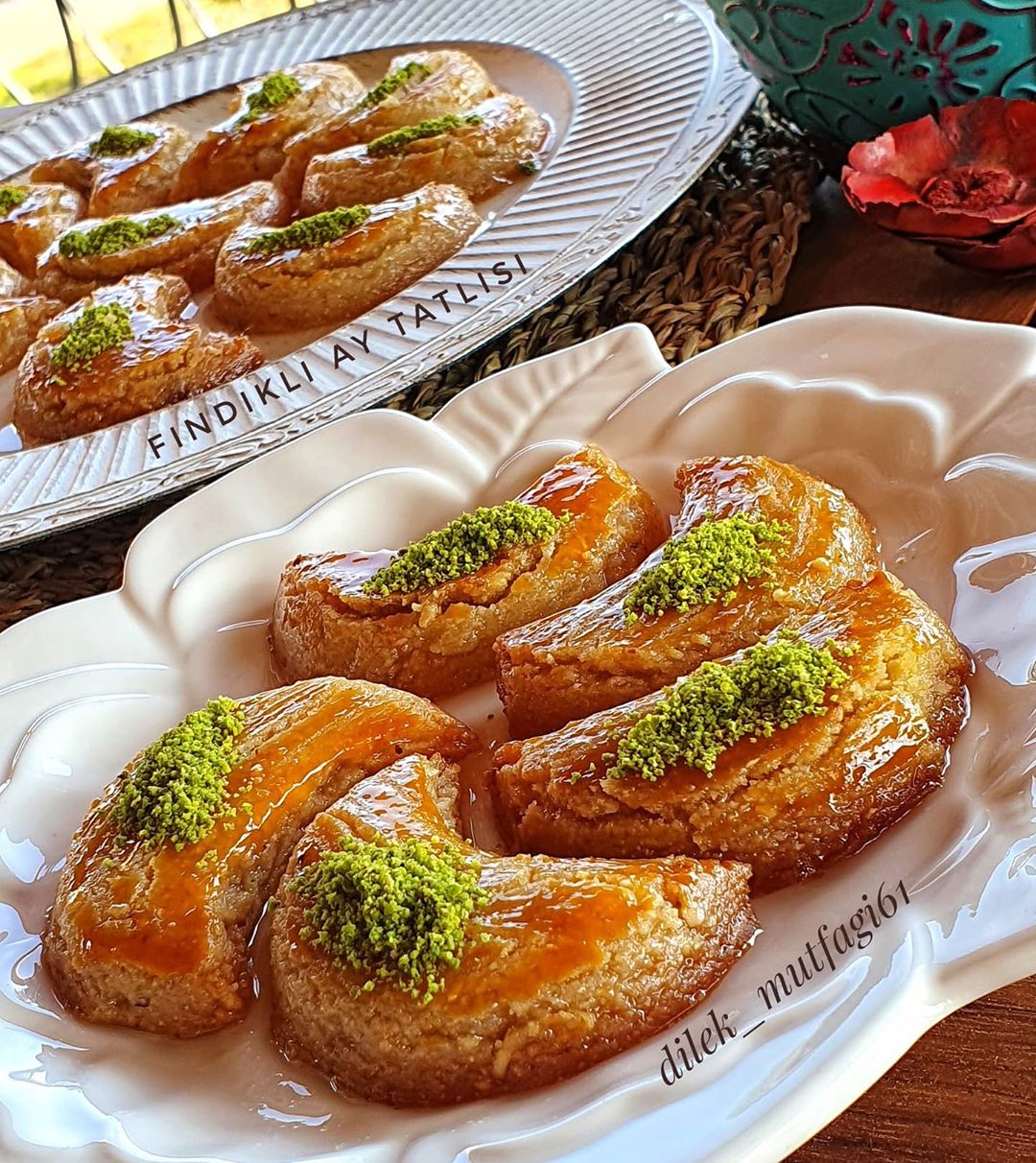 Fındıklı Ay Tatlısı Resimli Yemek Tarifleri Fındıklı Ay Tatlısı Resimli Yemek Tarifleri