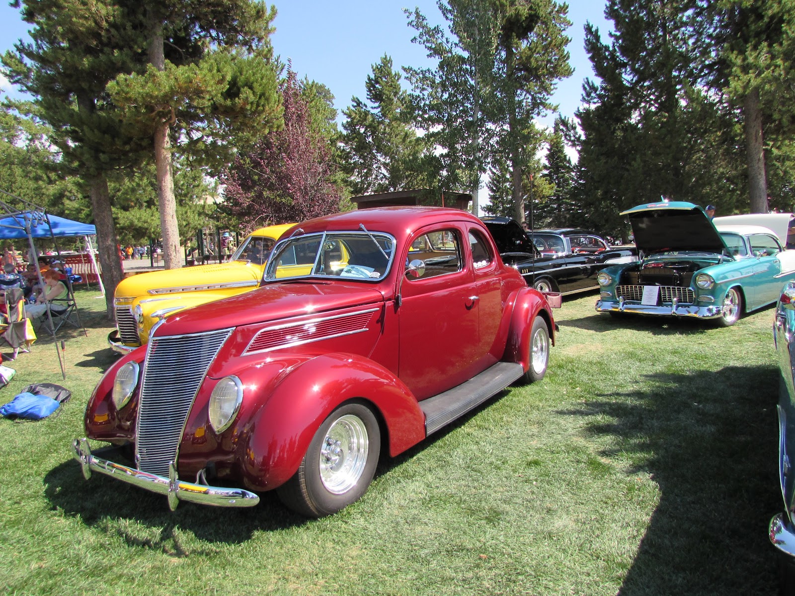 Reel Rods Inc. SHOP UPDATE West Yellowstone car show