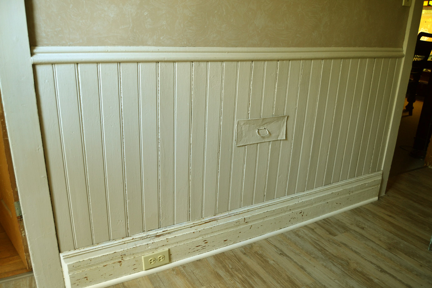 Saturdays Vintage Finds Vintage Baseboard In My Kitchen