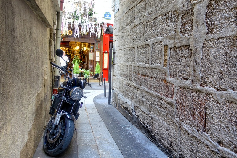 Paris Rue du Chat qui Pêche,