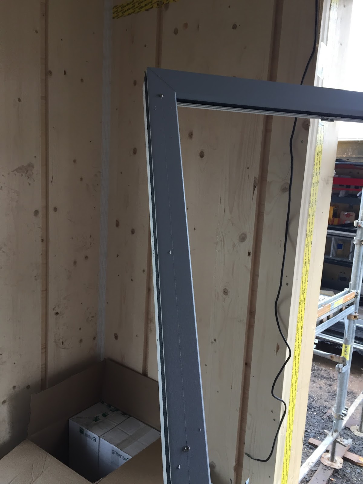 Neue Fenster Reiche Ernte Und Der Umzug Der Kubelpflanzen