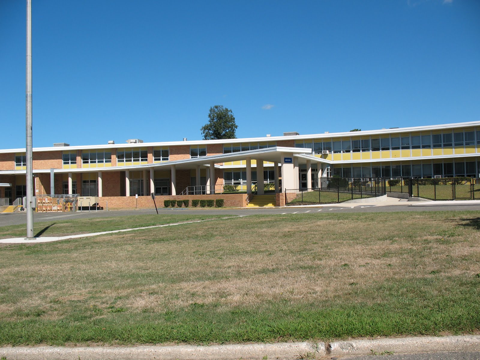 Sachem High School Alumni Gazette Sachem High School, Ronkonkoma, NY