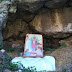 Ιωάννινα:Μετέτρεψαν τη ...σπηλιά  σε τάφο του Αναστάντος Ιησού Χριστού