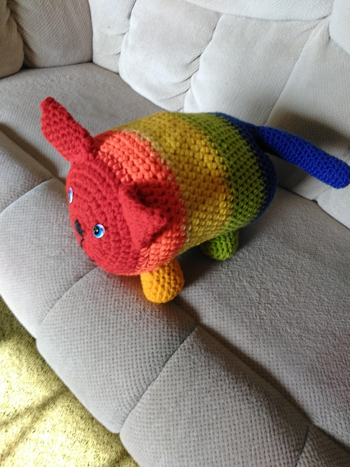 The Penguin Pages Fat Cat free crochet pattern