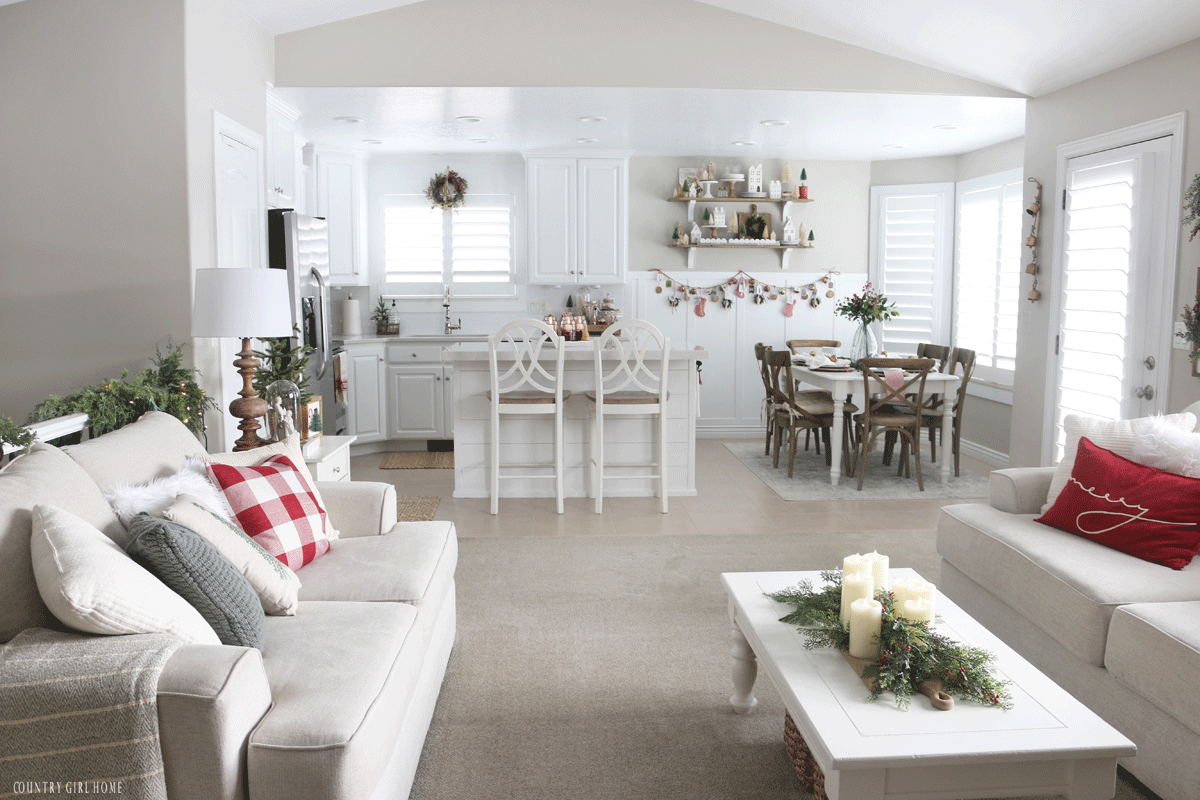 COUNTRY GIRL HOME : HOLIDAY HOUSE WALK 2019-FAMILY ROOM