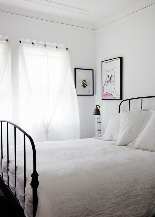 Eclectic b&w bedrooms | Photo by Sean Fennessy via The Design Files.