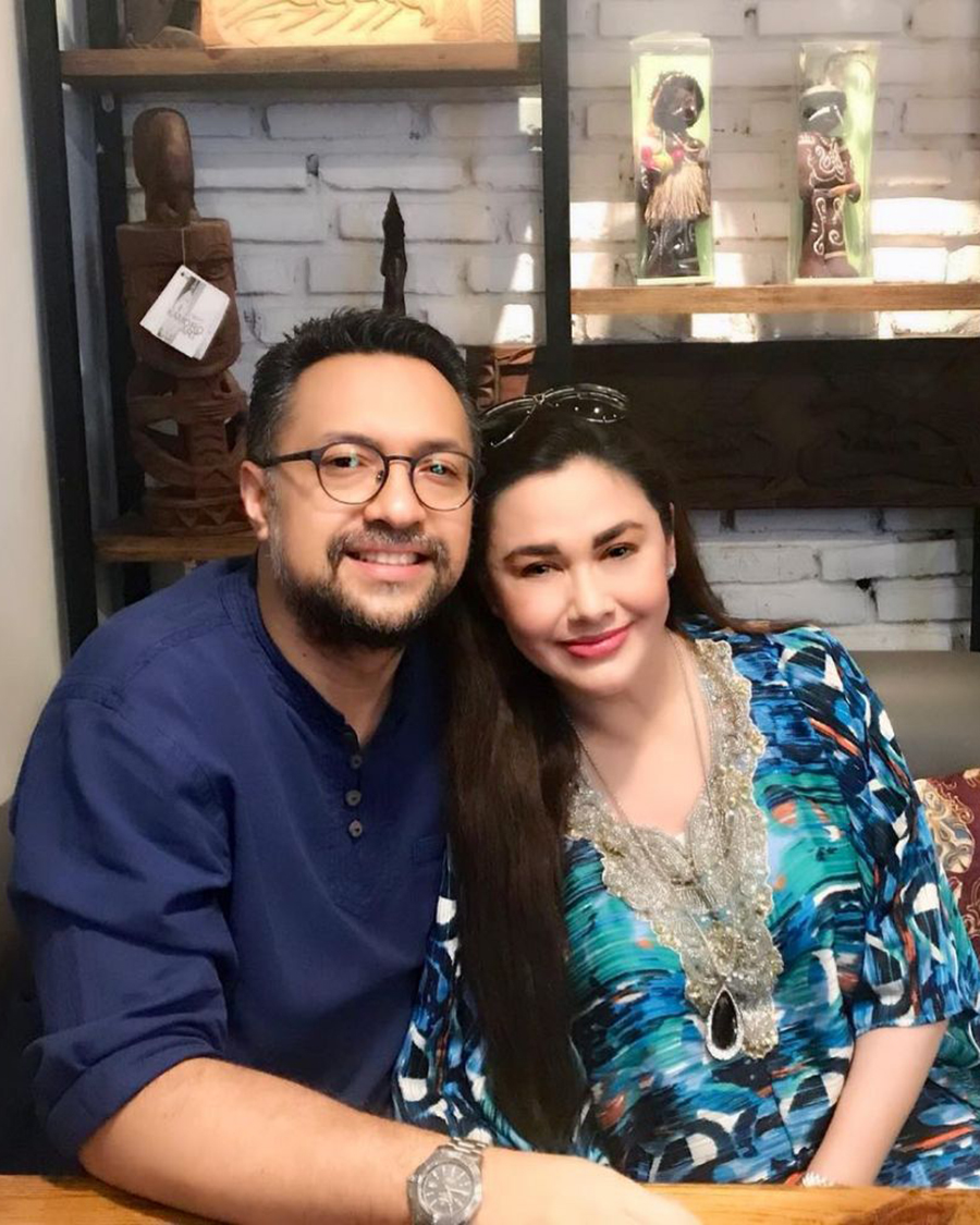 artis Nia Zulkarnaen dan Ari Sihasale