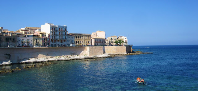 Pontos turísticos em Siracusa Pontos turísticos em Siracusa