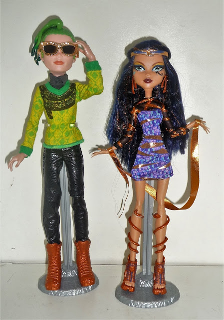 Buy Monster High Cleo De Nile G1 Monochromatic Red Outfit OOAK