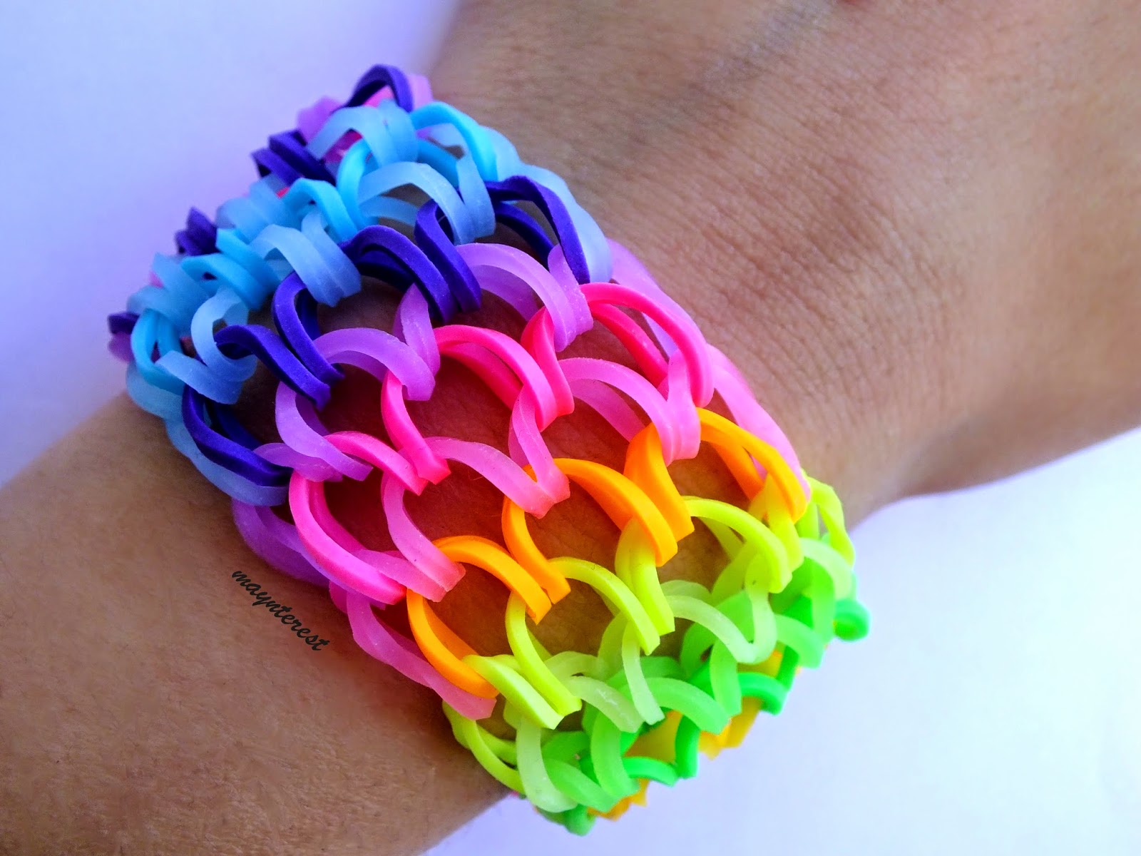 Chicas Rebelle PULSERAS DE GOMITAS chicas-rebelle-pulseras-de-gomitas