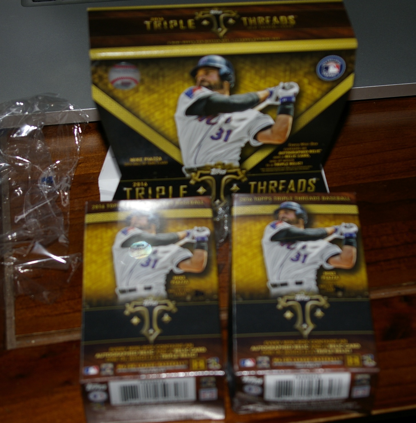 Baseball Card Breakdown 2016 Topps Triple Threads box break