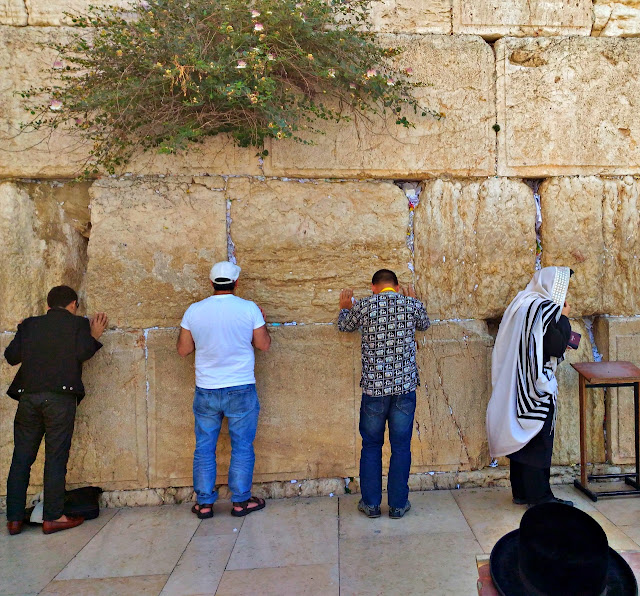 Marky Ramone Go at the Wailing Wall in Jerusalem