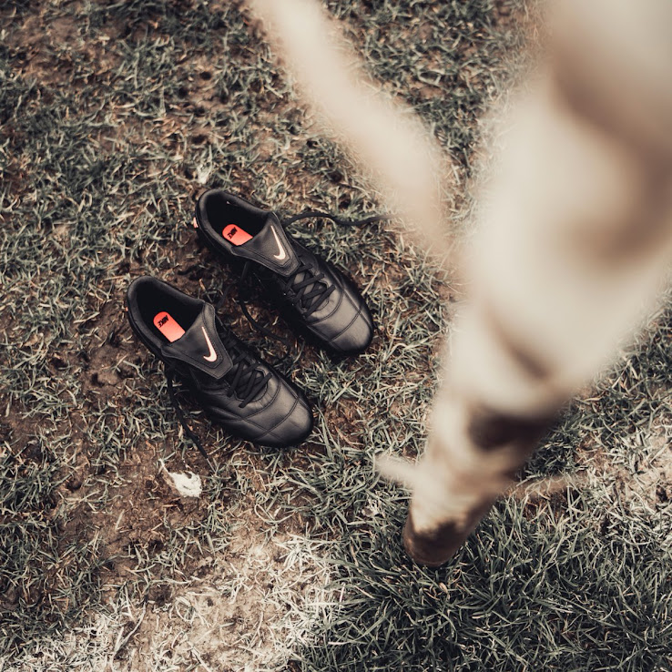 nike premier 2.0 black