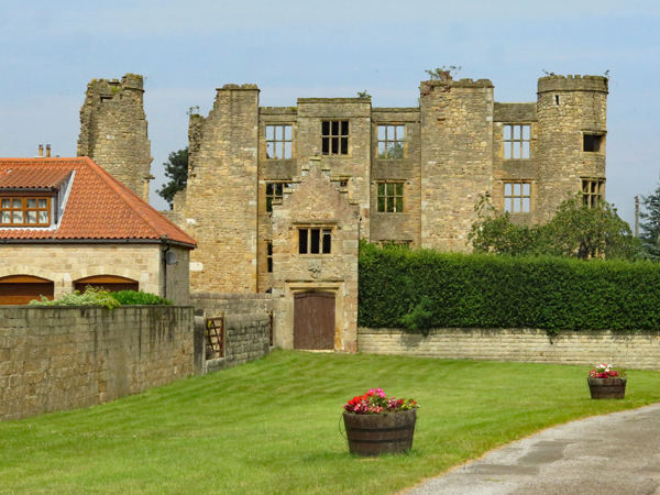 The Language of Stone Architecture in Thorpe Salvin