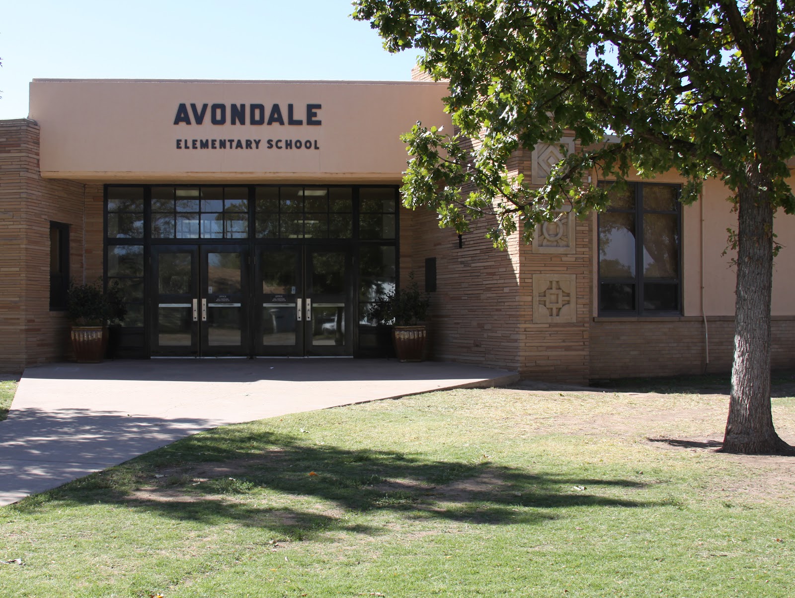 Dawn Reader: Field of Dreams