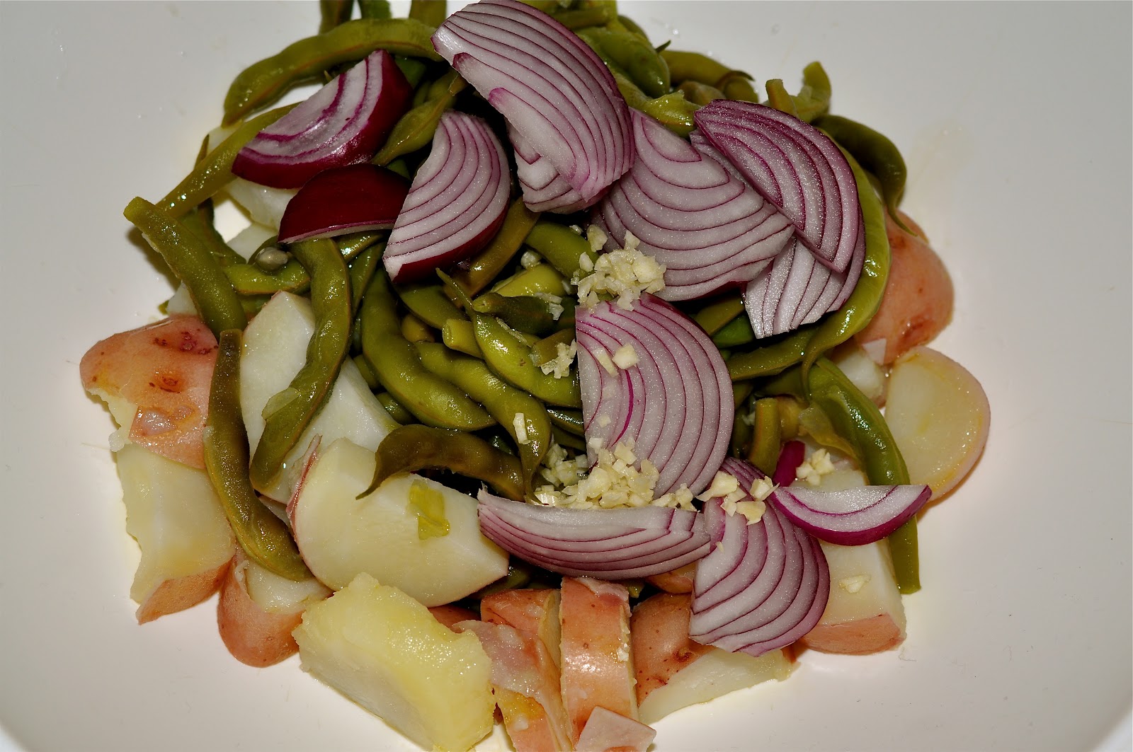 Mister Meatball String bean & potato salad