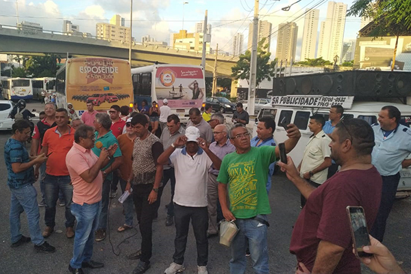 Por mudanças em gratificações, motoristas de ônibus intermunicipais votarão indicativo de greve 1 Foto%2BAnthony%2BMedeiros
