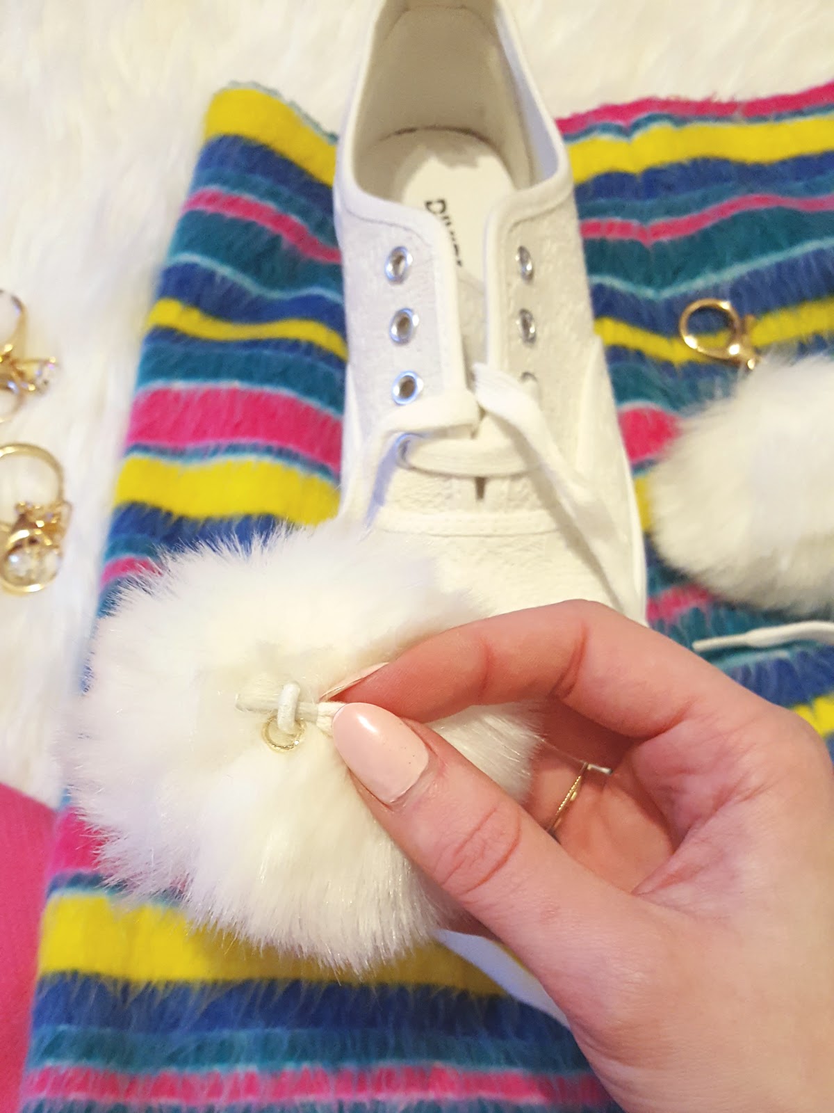 Make Your Own Pom Pom Sneakers in 5 Minutes Compass Lane Chic