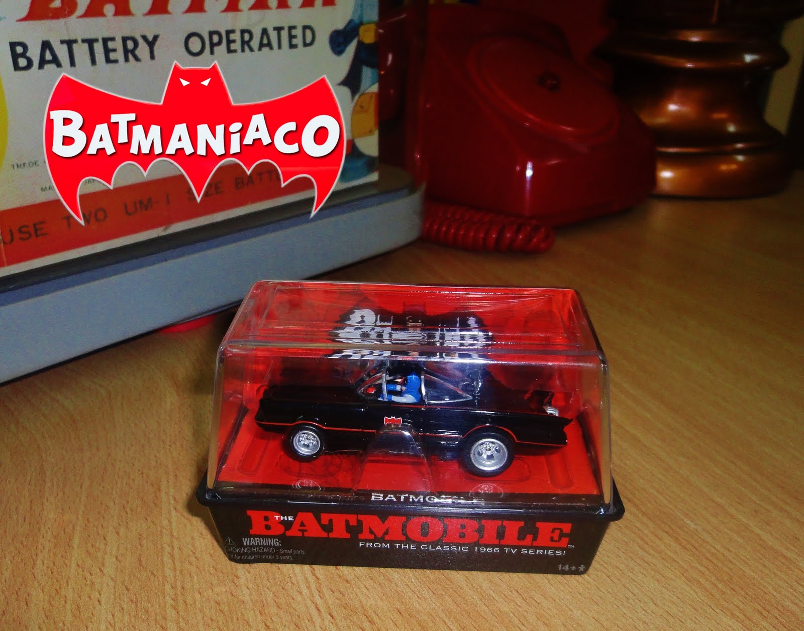 batmaniaco BATMOBILE ( ELECTRIC SLOT CAR )