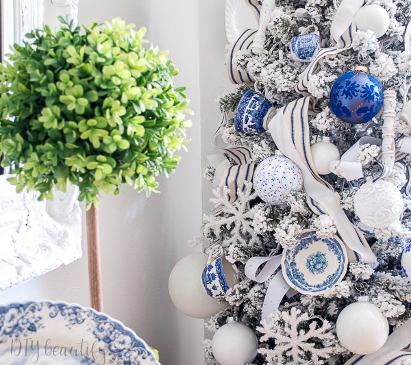 blue and white Christmas tree