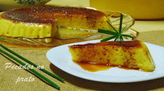 Pudim caseiro feito no microondas