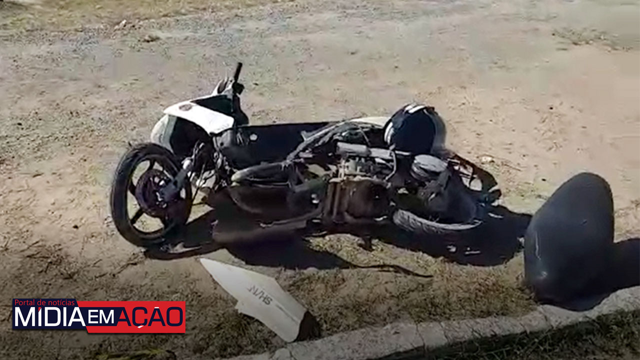 Agricultor morre após bater moto na traseira de caminhão em Arcoverde