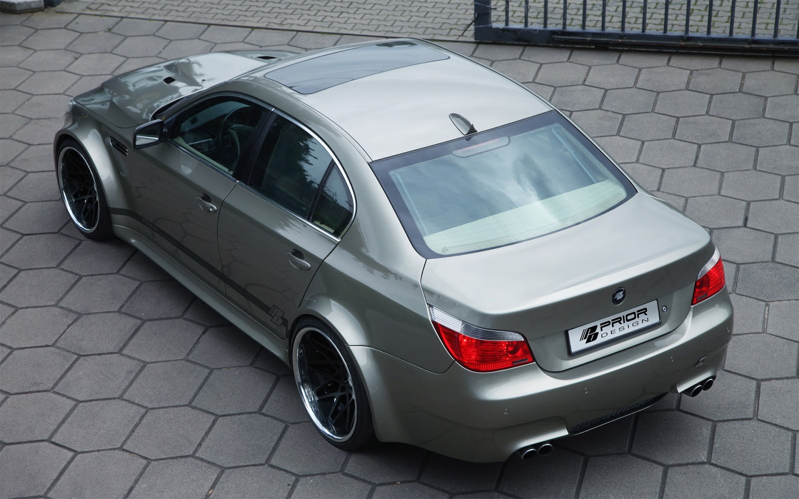 Autoniusy Bmw M5 E60 Widebody By Prior Design