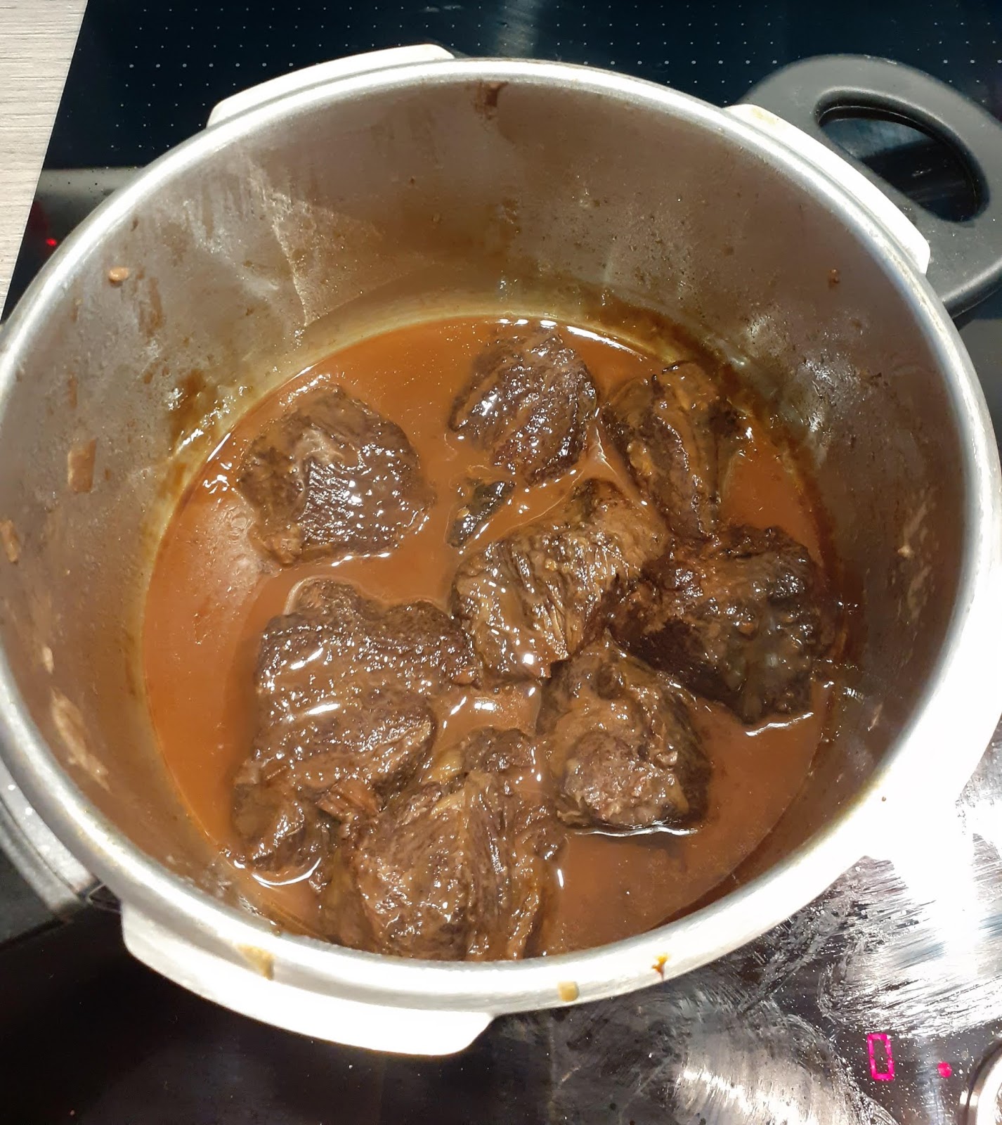 Maison Mattmoo Ox Cheeks (slow cooked)