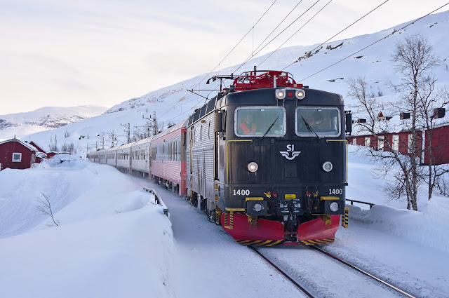 Trains Today: The Arctic Circle - Norway (VY (NSB)) / Sweden (SJ) Trip