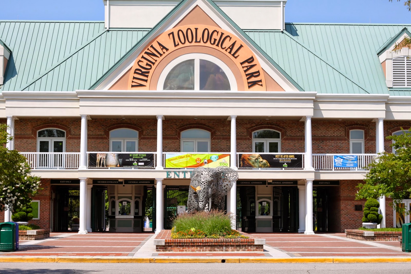 Shelly and Branson Norfolk Zoo.