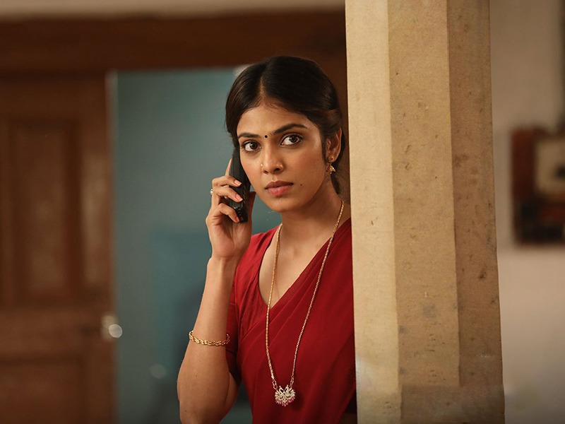 Malavika mohanan IMAGES, GIF, ANIMATED GIF, WALLPAPER, STICKER FOR WHATSAPP & FACEBOOK