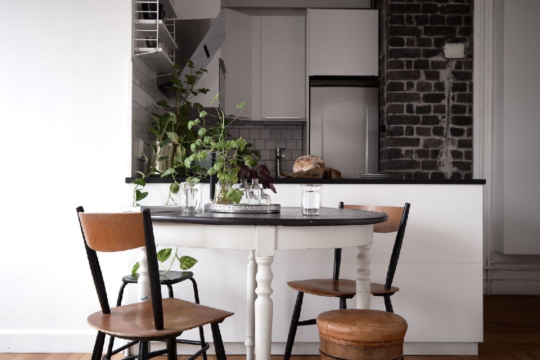 CHARMANTE TOUT NATURELLEMENT