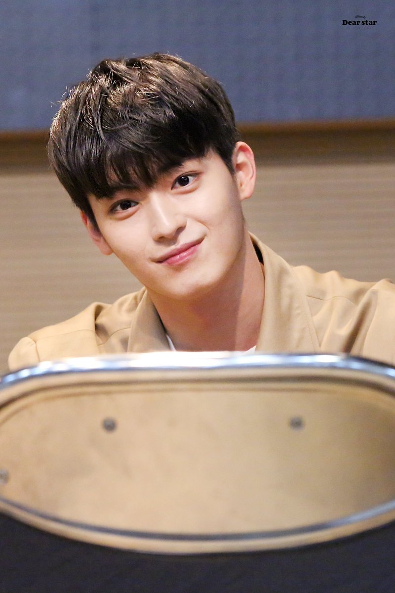 쇼미 2초남에서 차은우 아역으로 마이틴 비주얼 담당 신준섭.jpgif | 인스티즈