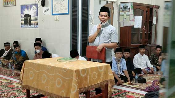 Wabup Pessel Safari Ramadhan ke Masjid Nurul Islam Kampung Seberang Tarok