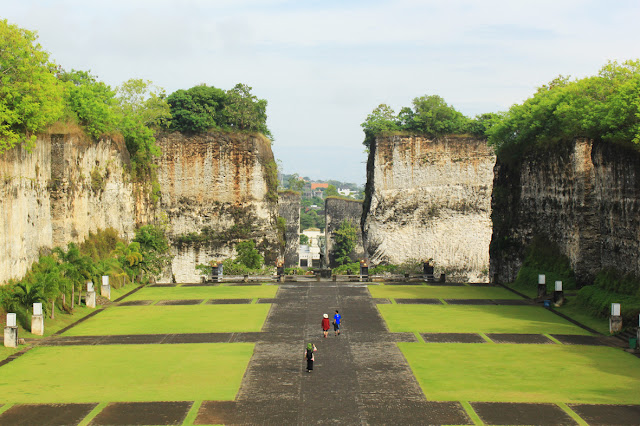 Bali Holidays 4 at Indraloka Garden Garuda Wisnu Kencana ( GWK ) Cultural Park