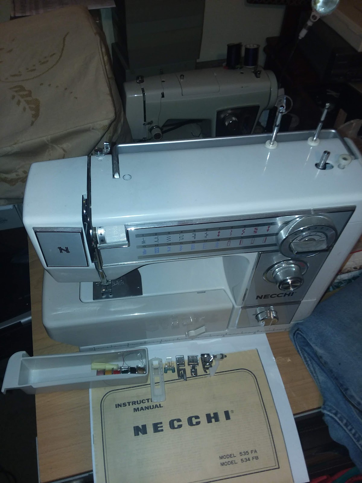 Necchi 575 FA Sewing Machine 534FB