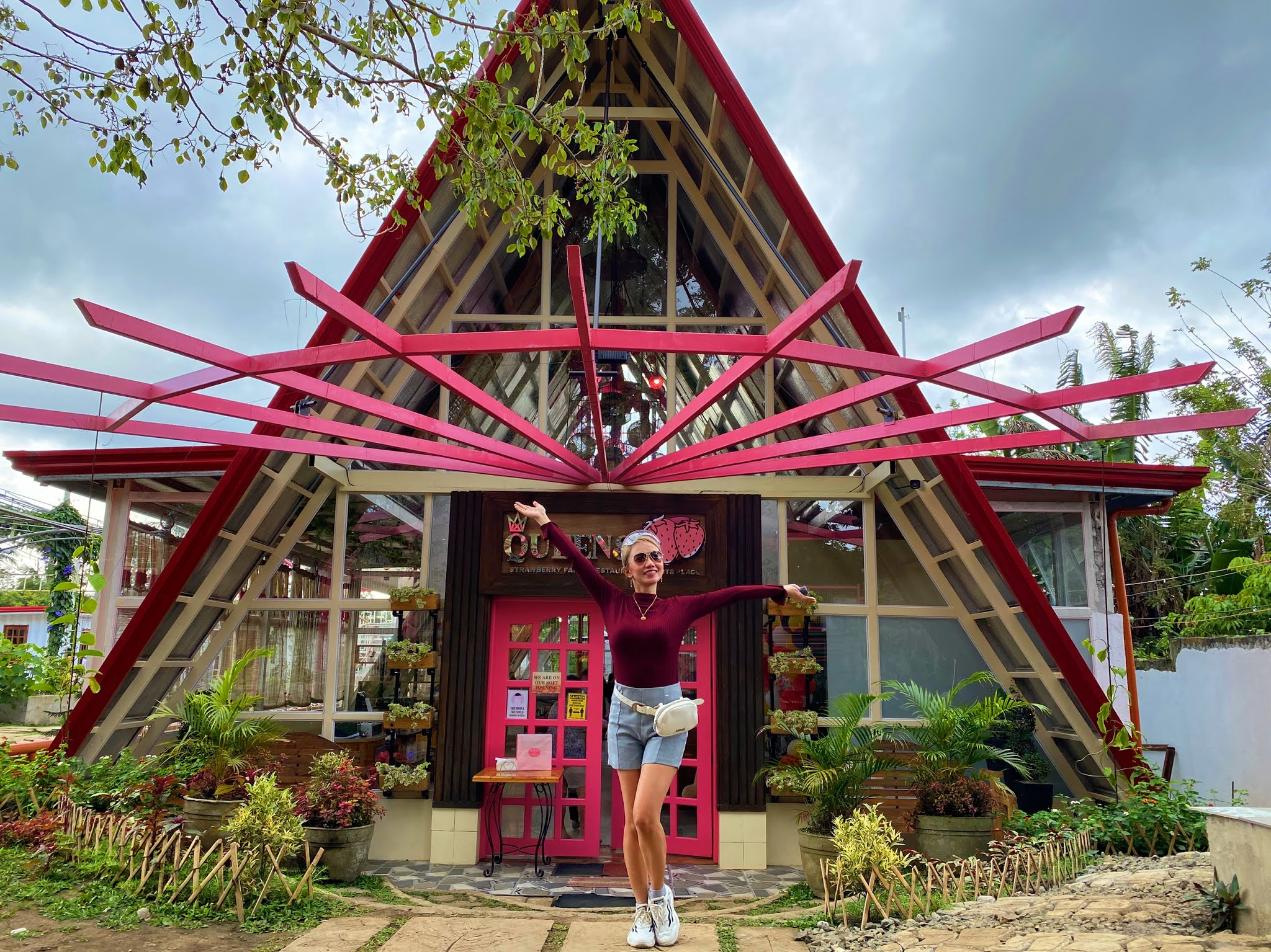 Queens Strawberry Farm Strawberry Farm near Metro An Instagramable Place in South Sassyzeal