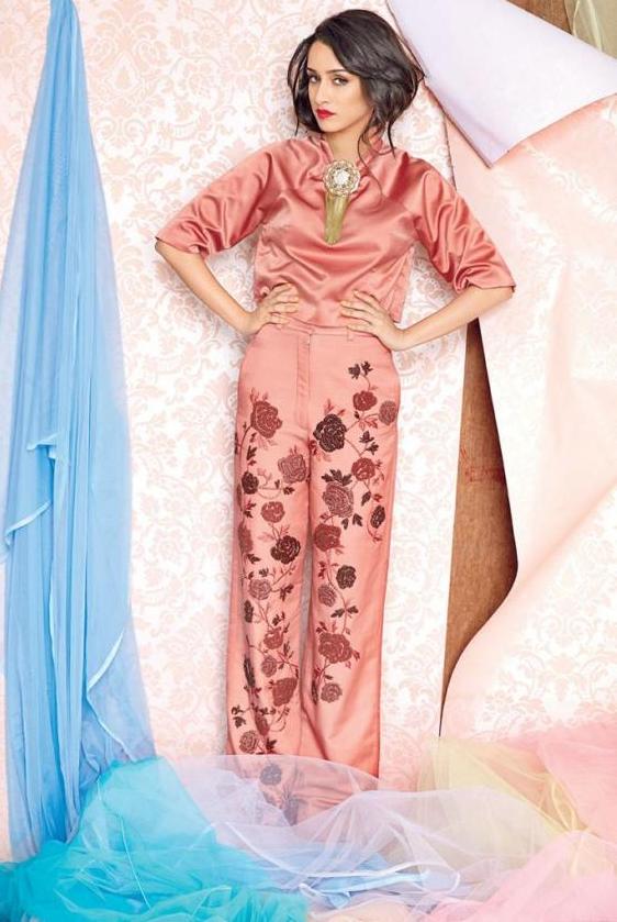 Shraddha Kapoor Hot Photoshoot For Cosmopolitan Magazine - Spicy Ammayi