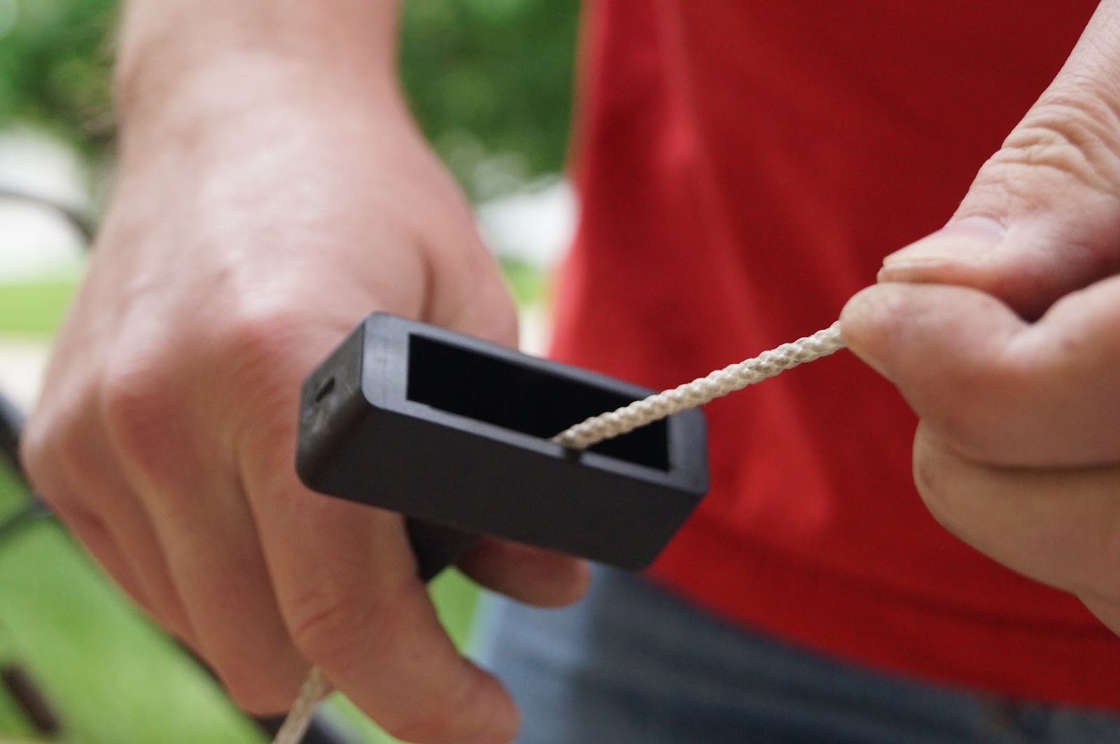 The Kitchen Is My Dance Floor: You Fix-It......Re-String Your Lawnmower