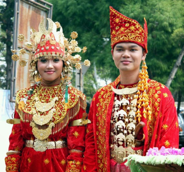 16+ Inspirasi Penting Baju Pengantin Jambi