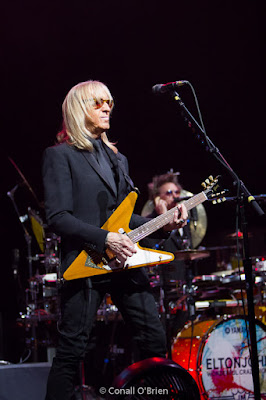 Guitarist Davey Johnstone with Gibson Flying V performs with The Elton John Band performs in Portland, Maine2017.
