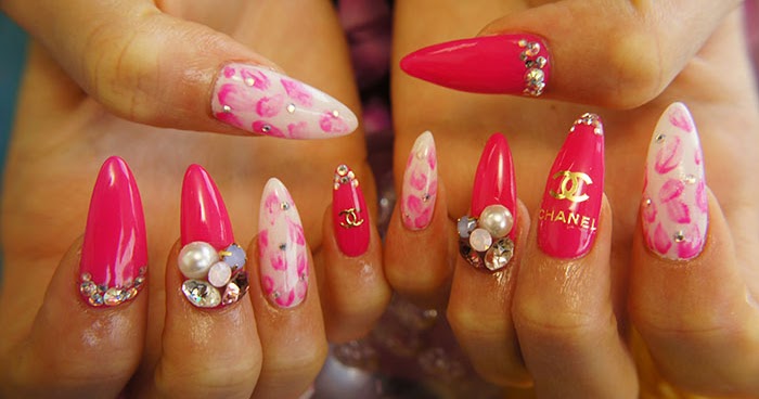 岐阜市のネイルnanaは低料金 高技術のお店 Rady風ネイル