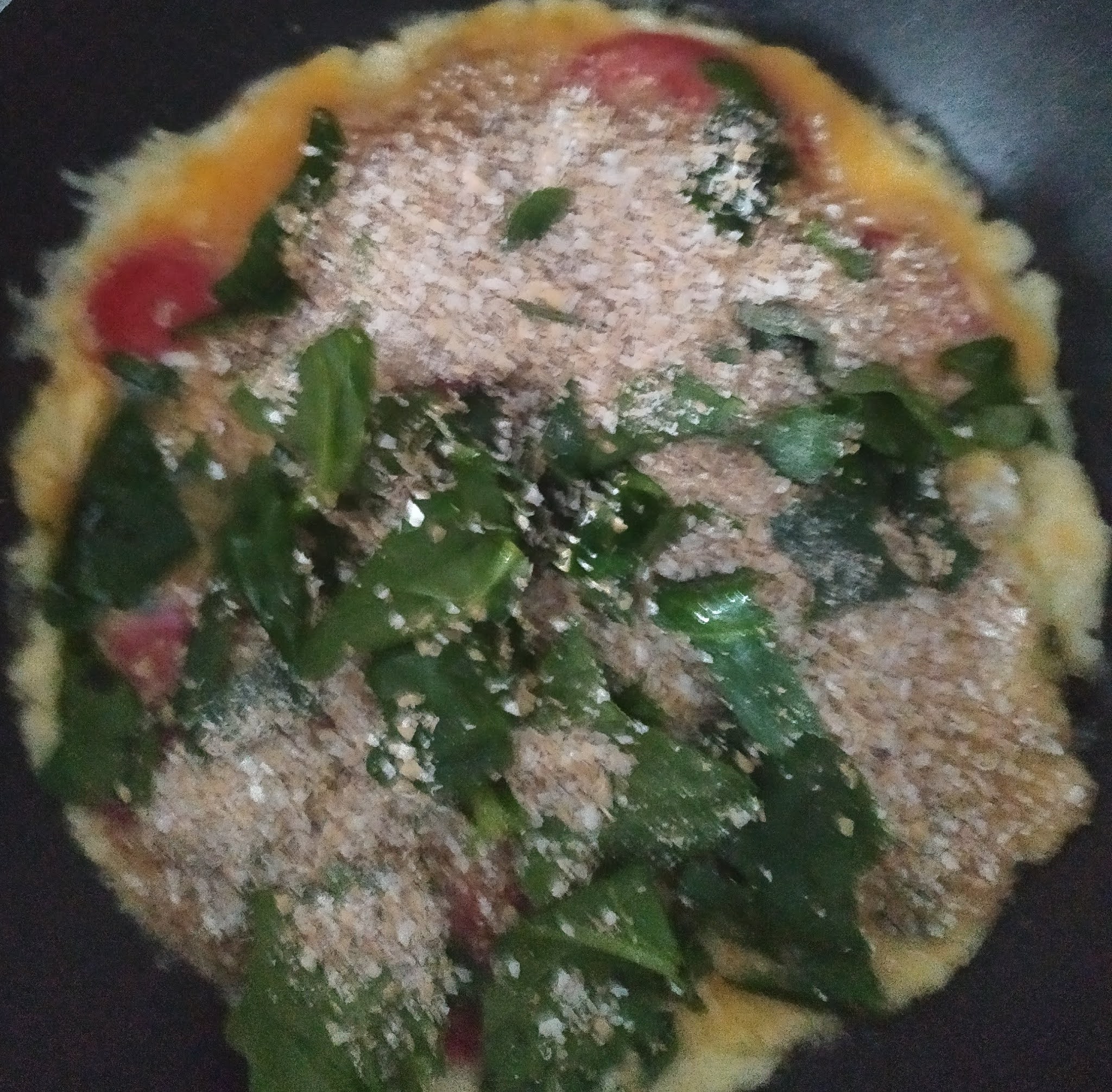 A mi manera Tortilla de avena con espinaca y tomate