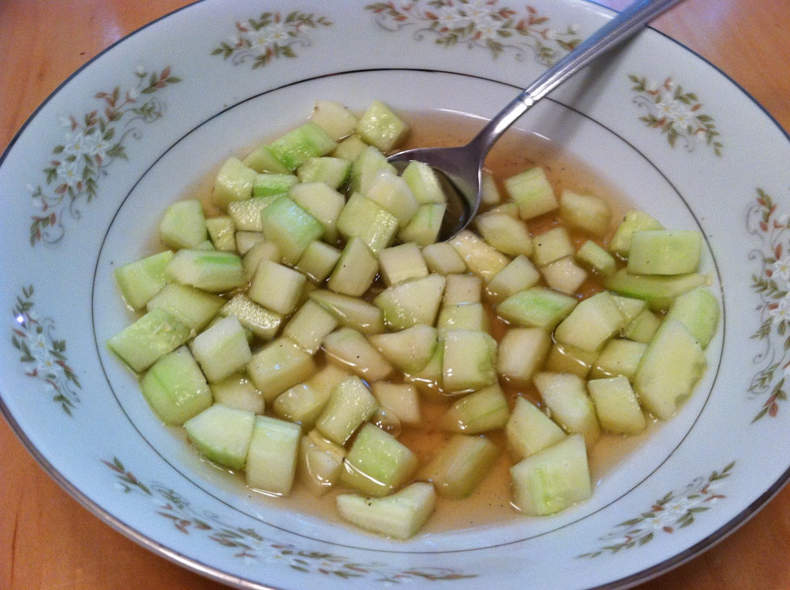 Happy Dinners Cucumbers in Vinegar